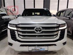 تۆیۆتا لاند کروزەر